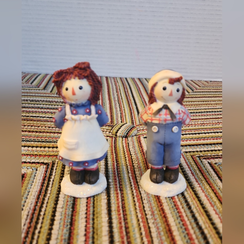 Raggedy Ann & Andy Touch Somebody w/ Love Today Figures Enesco 709085